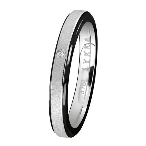 Lykka Strong teräs-musta kaksivärinen kivellinen terässormus